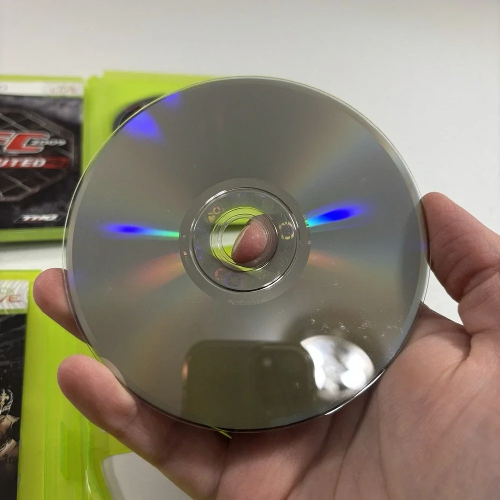 XBOX 360 WWE Smackdown vs. Raw 2010 + UFC Undisputed 2009 COMPLETE Fight Bundle